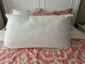 White Decorative Pillow for bed