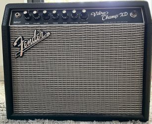 Fender Vibro Champ XD Tube Amplifier