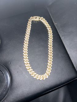 18k 12mm gold cuban