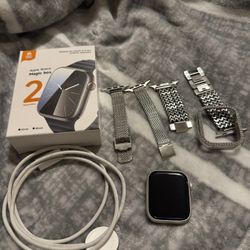 Apple Watch series 9 45mm GPS 