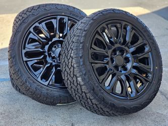 22" Wheels Rims Tires Chevy Silverado Tahoe GMC Sierra Yukon Cadillac