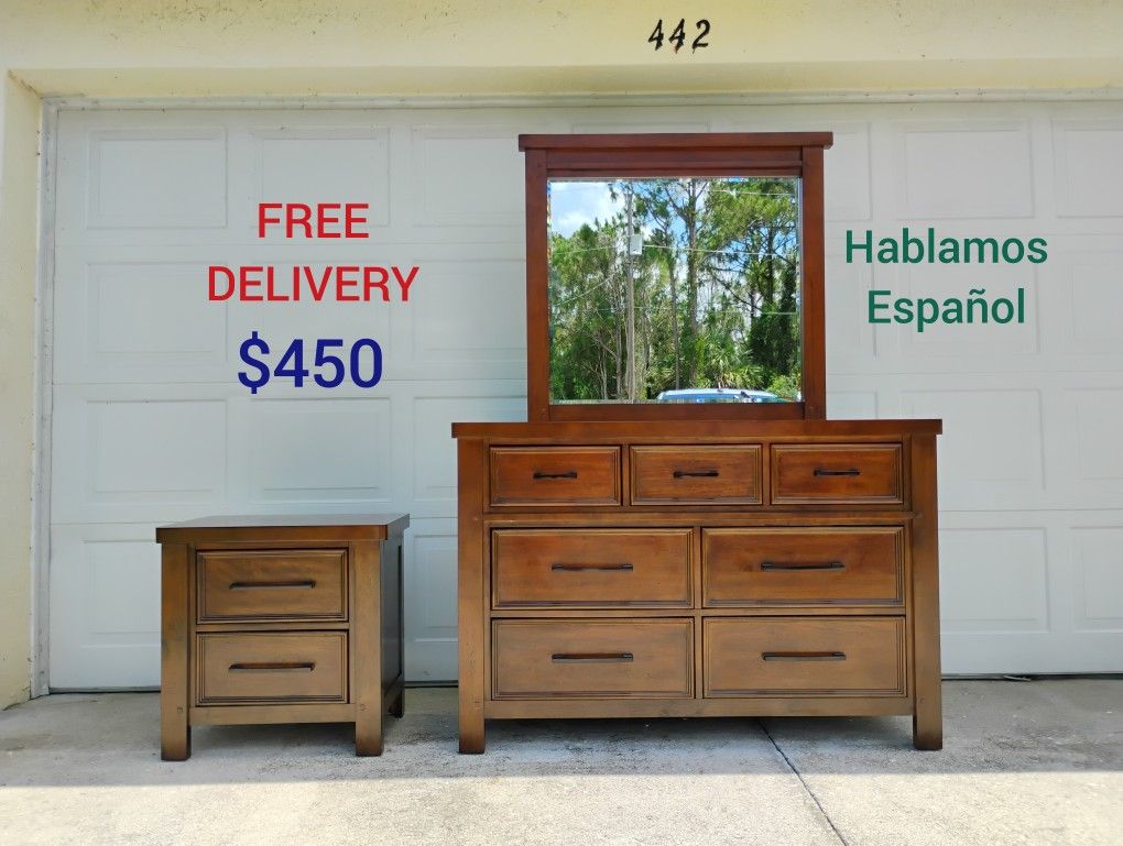 Dresser With Mirror And Night Stand 🚛 FREE DELIVERY 🚛