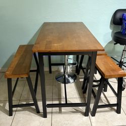 Dining Table (4-5 Seats)