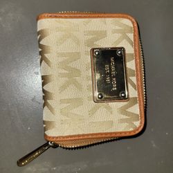Michael Kors Bifold Zip Around Wallet with Coin Pocket Brown / Gold 