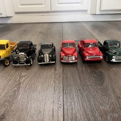 Diecast 1/32 scale Signature Models lot of 6 classic trucks 30 dollars for all 6 trucks 