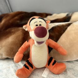 Disney's Winnie The Pooh Tigger 