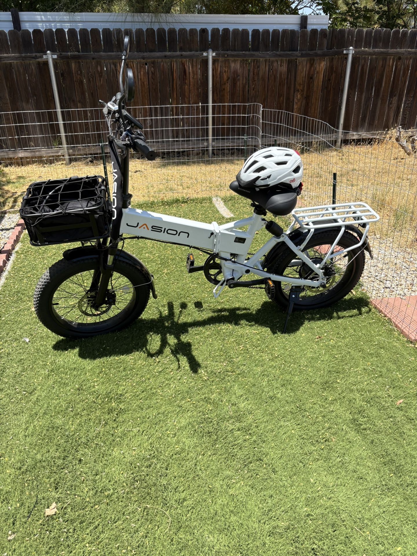 Beautiful !! E Bike !! garage kept