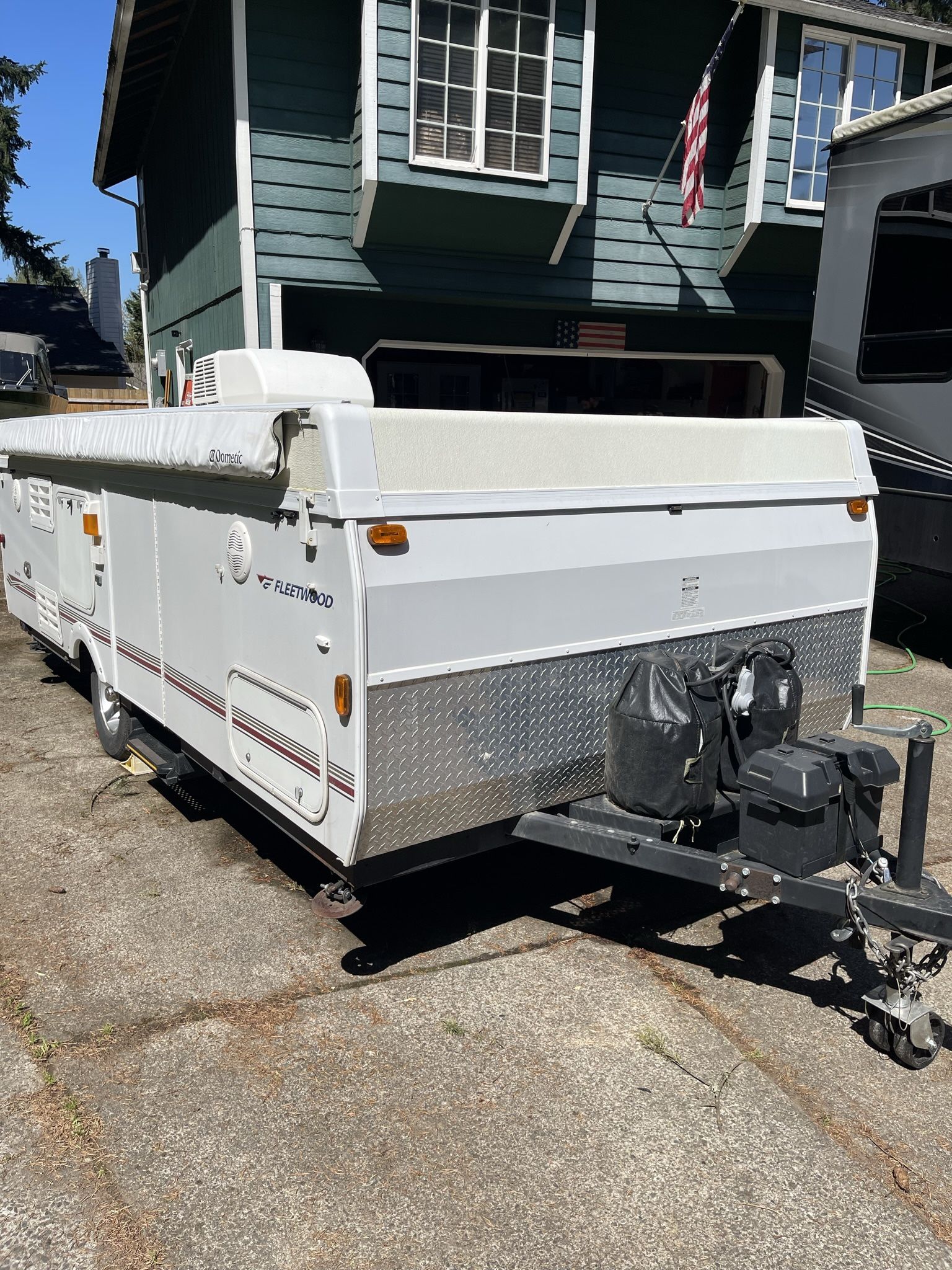 2008 fleetwood pop up cheap camper