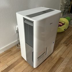 Midea Dehumidifier 