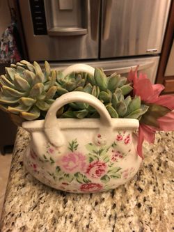 Real succulents flower decor