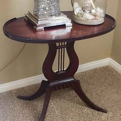 Antique Accent Table w/Brass Feet