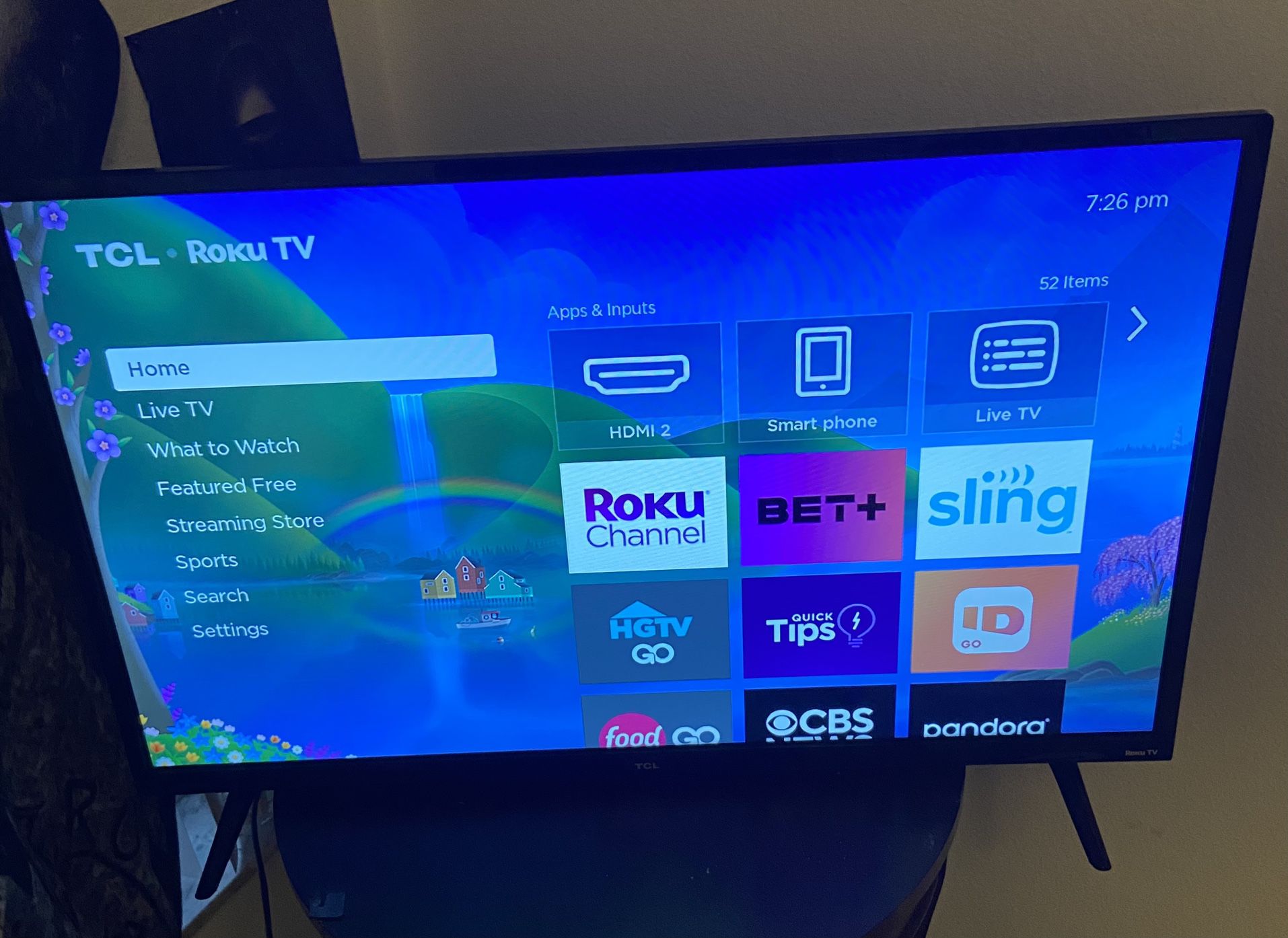 Used 32 Inch Roku Tv In Good Working Condition No Remote 