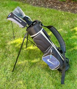 Nike Jr. Golf Set and Bag Right Handed