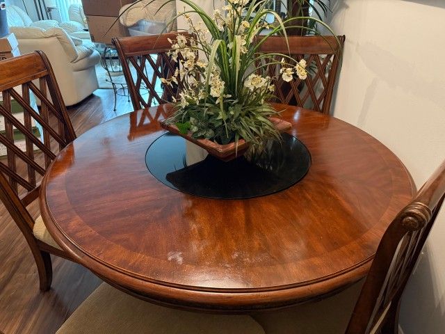 Dining Table Centerpiece