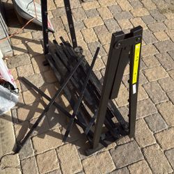 Twin bed Frame - Near Bakersfield College 