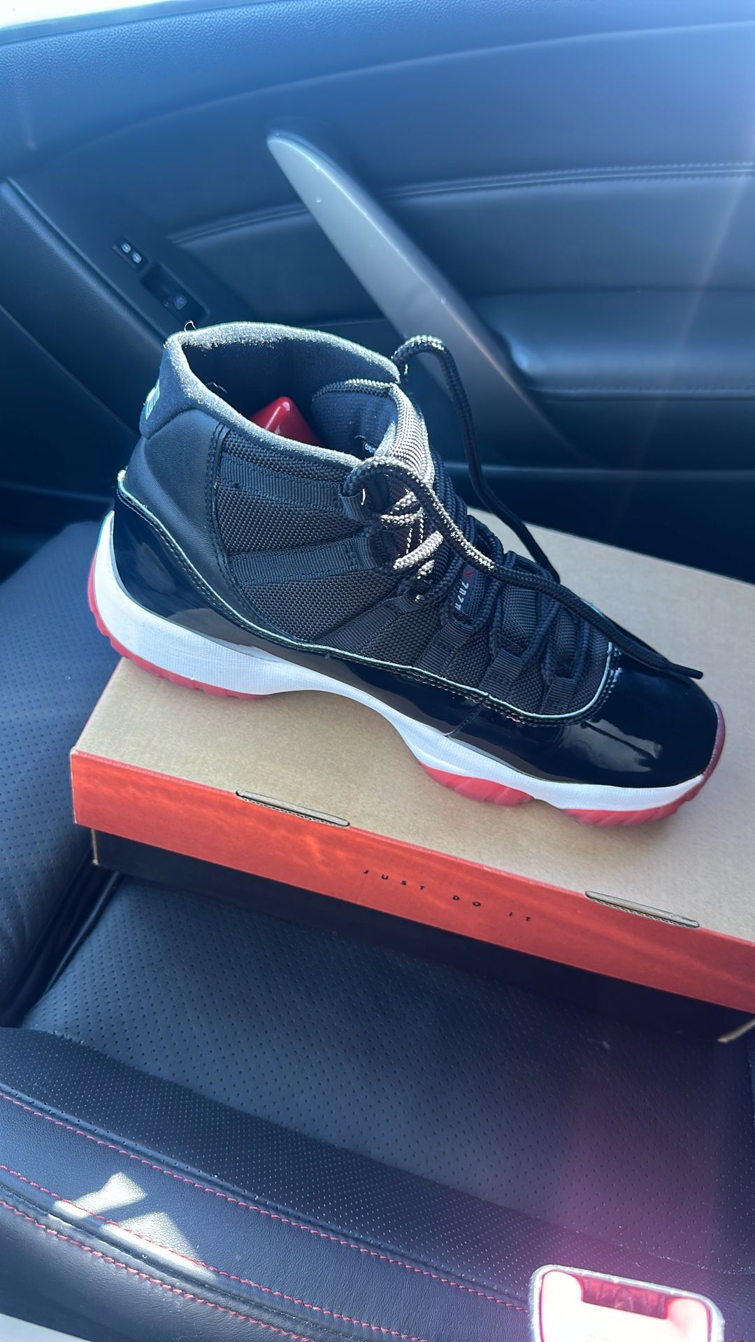Jordan 11 Retro “2019” Bred Size 9 In Man