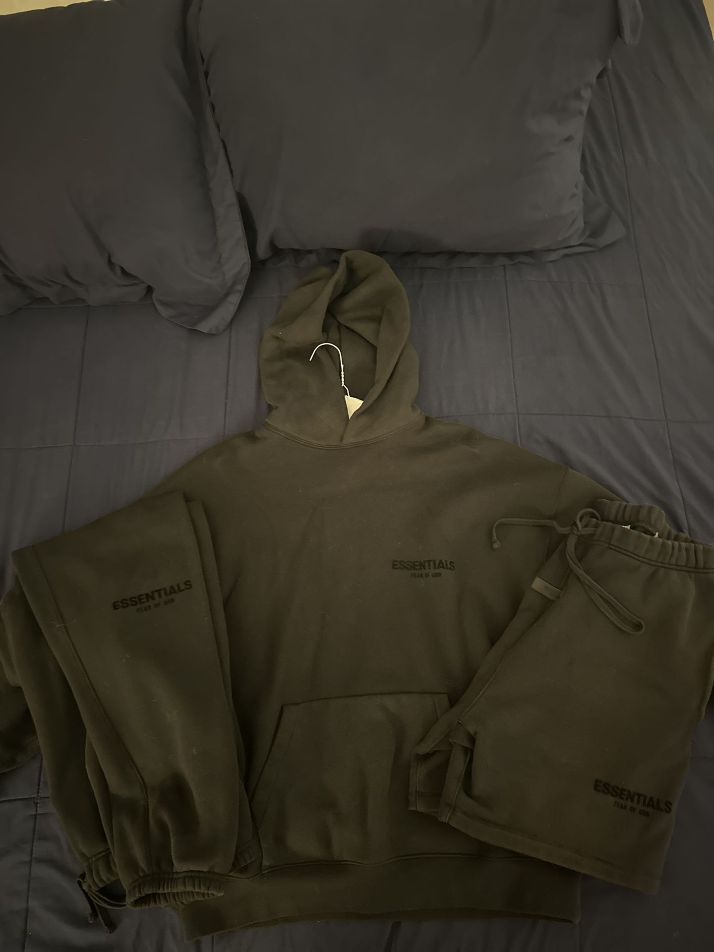 FEAR OF GOD - 3 Piece Set - Used - Size Medium