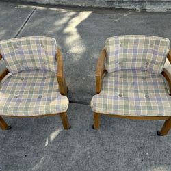 70’s Chairs -rolling