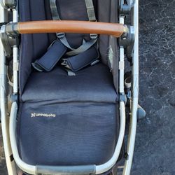 UPPABABY VISTA V2 STROLLER