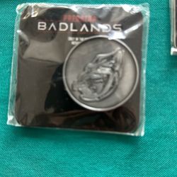 Predator: Badlands commemorative collectible movie coin. 