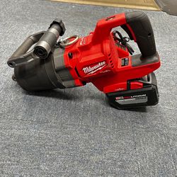 Milwaukee 18v Fuel 1” impact wrench