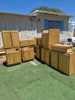 Se bende juego de gabinetes para cocina usados buen estado