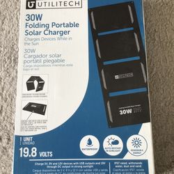 New 30 Watt Folding Solar Panel $50
