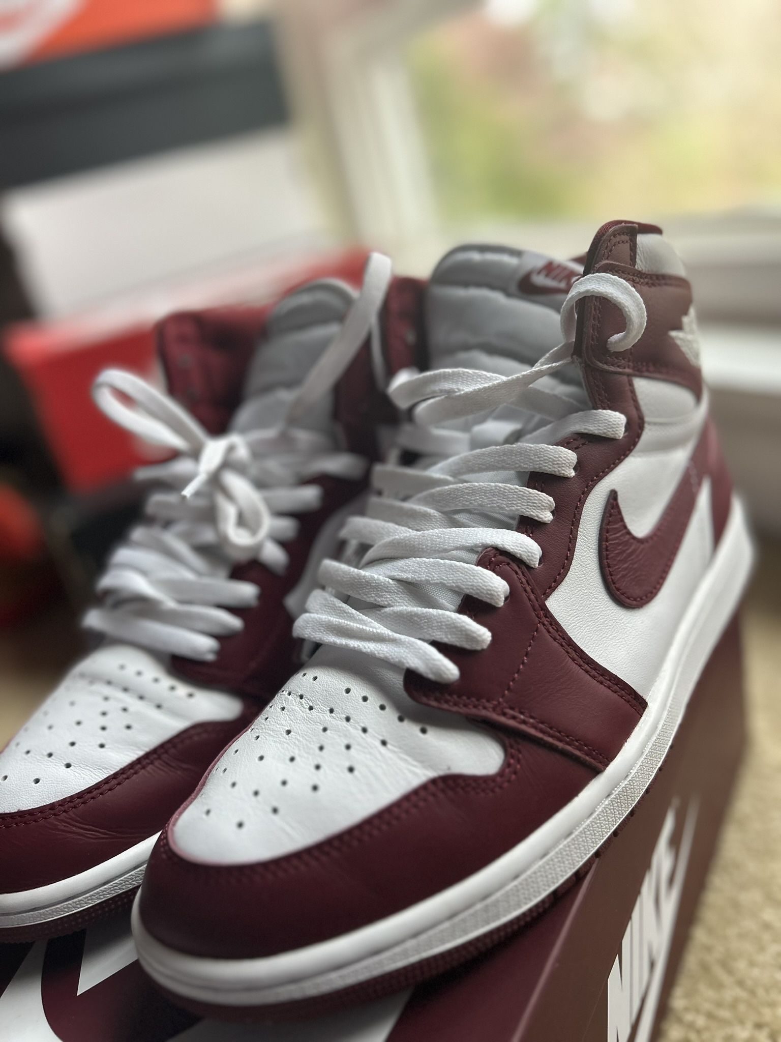 Size 10 Men's Burgundy and White, Jordan 1’s