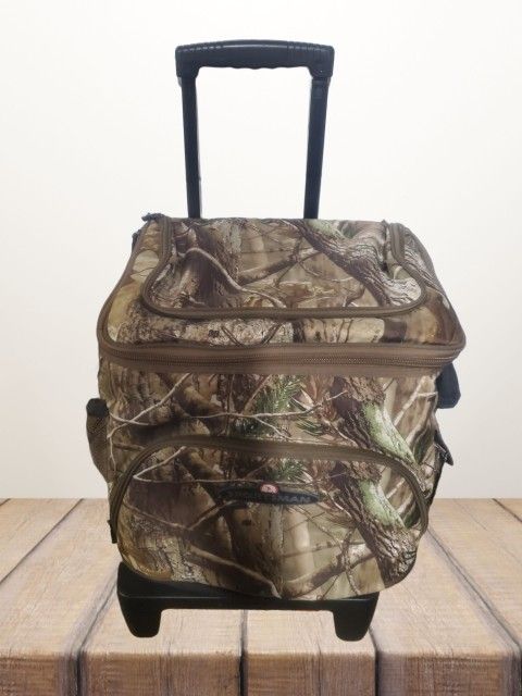 Igloo RealTree Cooler