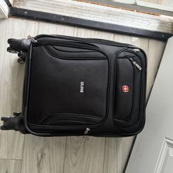 Swiss Medium Size Luggage Bag 