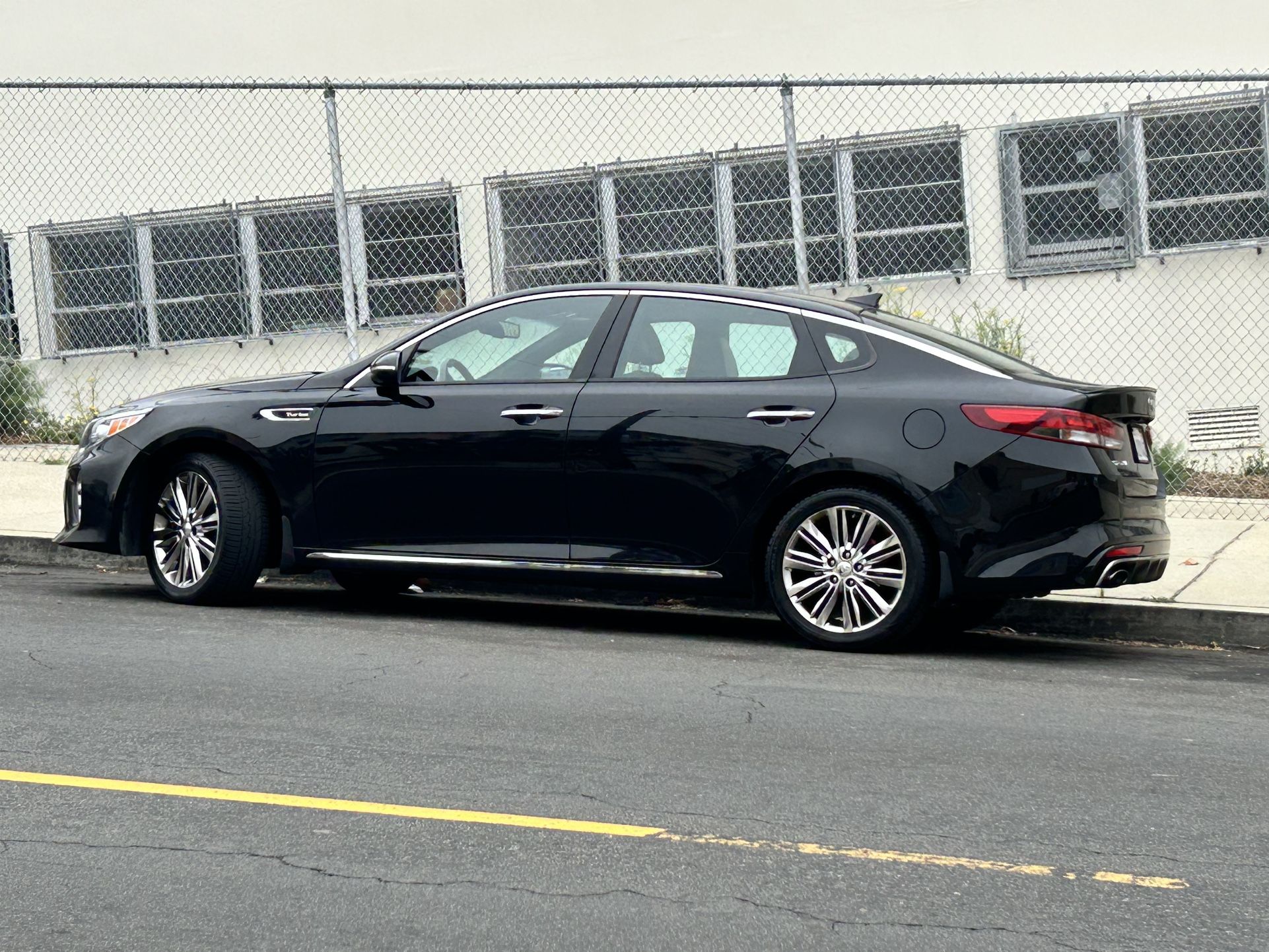 2016 KIA Optima