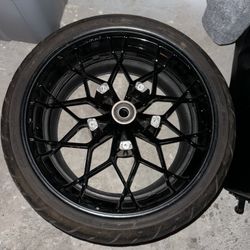 Harley Davidson rim and tire