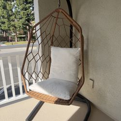 Hanging Egg Chair