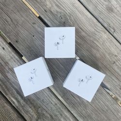 Brand New Apple AirPods Pro (2nd Gen) with MagSafe Case – UnSealed!