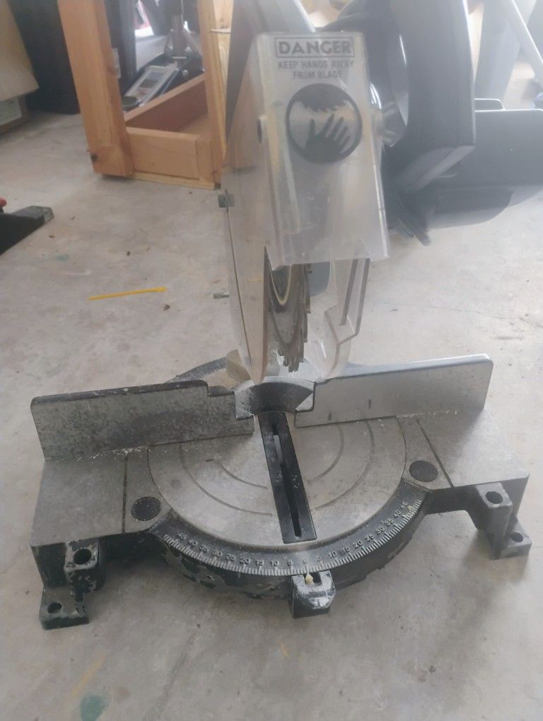 Black And Decker Chop Saw