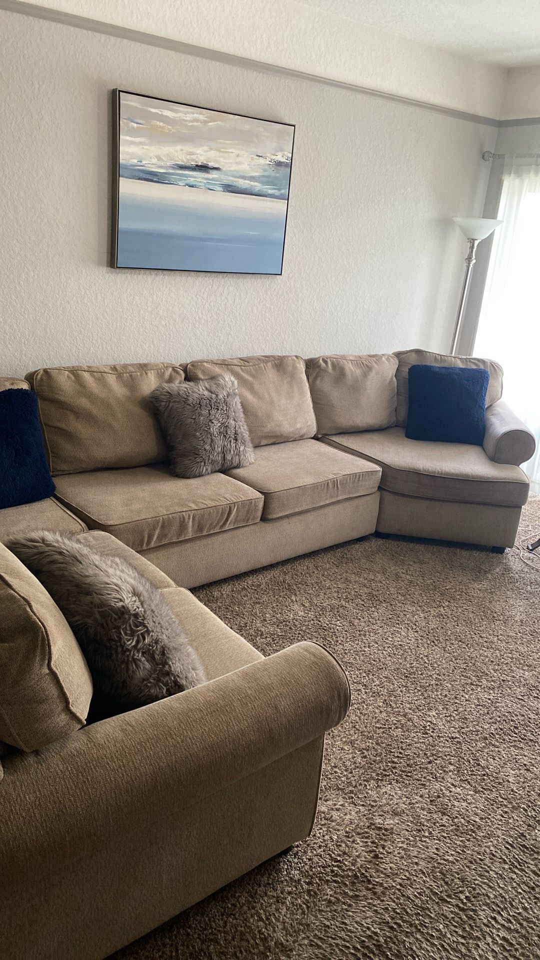 Full couch For sale
