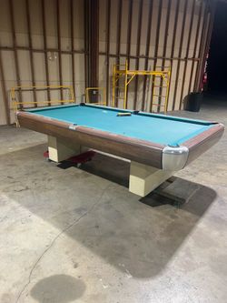 1950’s Brunswick regulation size pool table