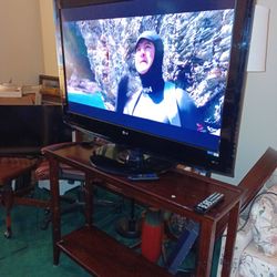 Gorgeous Cherry Sofa Table/Tv Stand 