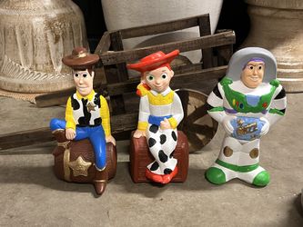 Piggy Banks Toy Store 