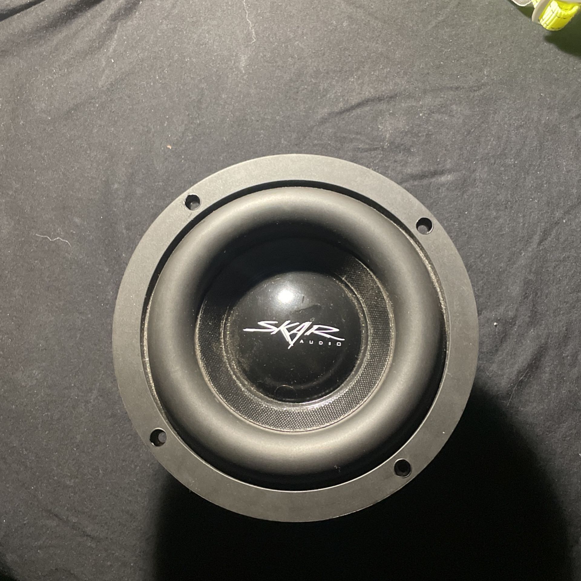 (2) USED SKAR AUDIO EVL-65 D4 6.5" 400 WATT MAX POWER DUAL 4 OHM CAR SUBWOOFER
