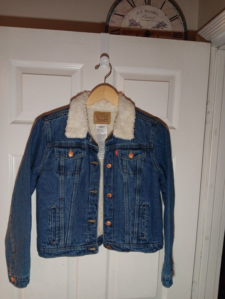 The Levi's ORIGINAL Sherpa Trucker Jacket