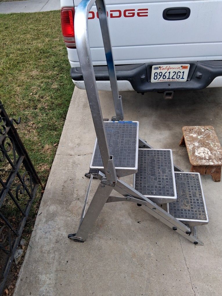 Little Jumbo Ladder