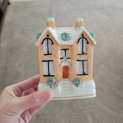 Decor Bank Trinket House