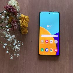 Samsung Galaxy A52 5G ( Unlocked ) 128gb Black color