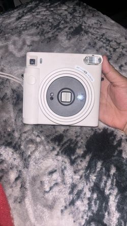 Fujifilm instax Polaroid camera