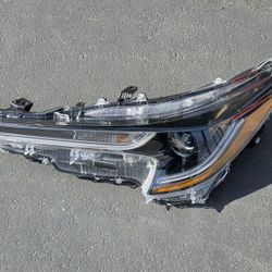 20-23 Toyota Corolla Left Driver Side Headlight Luces Faros Faroles Headlamps Focos 
