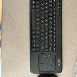 Wireless Logitech Mini Keyboard & Mouse