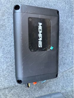 2 amplifiers Memphis 500 watts and 1,000