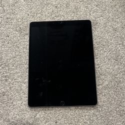 iPad Pro 10.5 Inch With Magic Keyboard