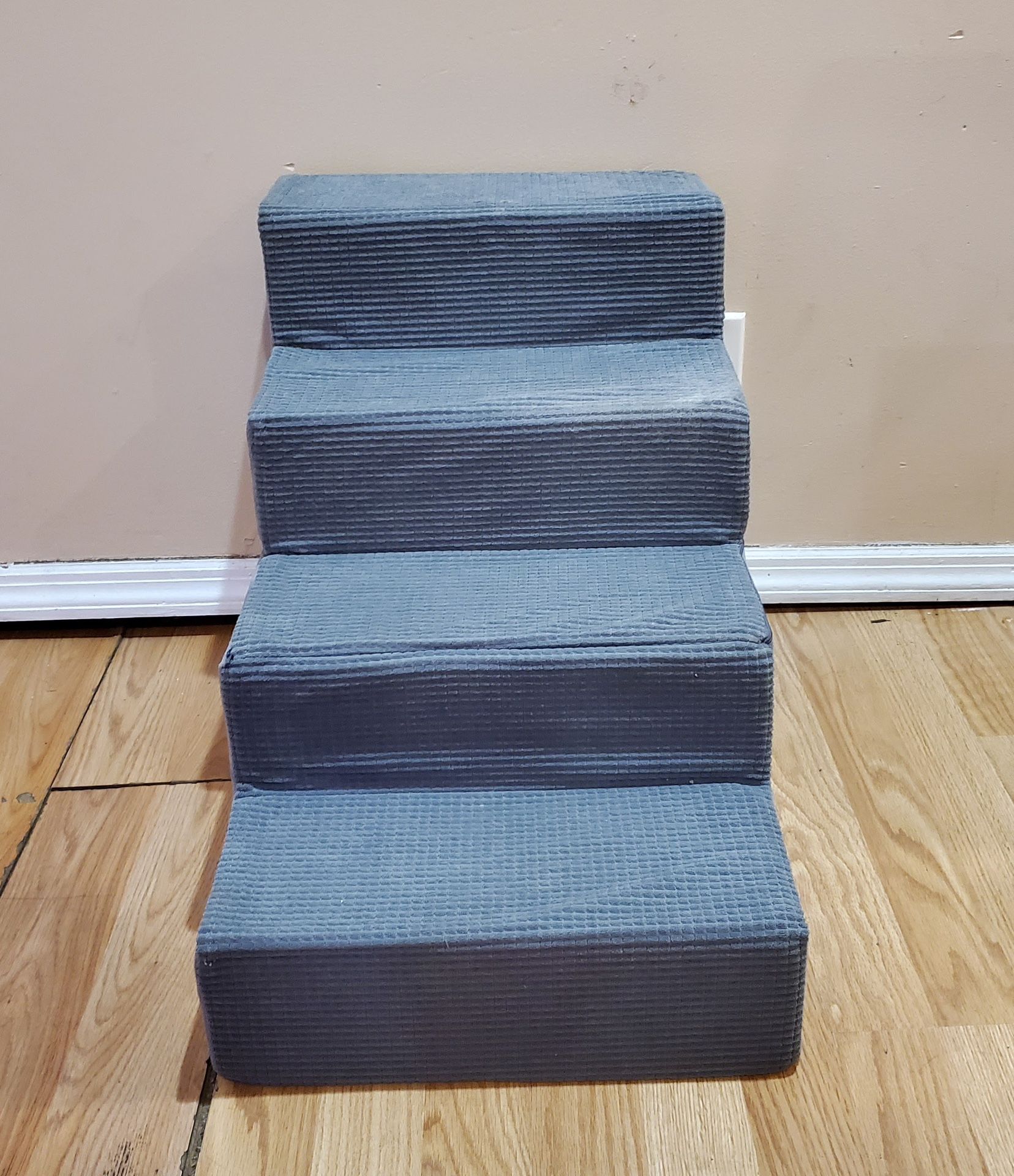 Dog Stairs for High Beds 4-steps For Small Dogs H24”in. W15”in.